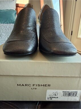 EUC Marc Fisher Pewter Leather Slip-On block heeled loafers in size 11